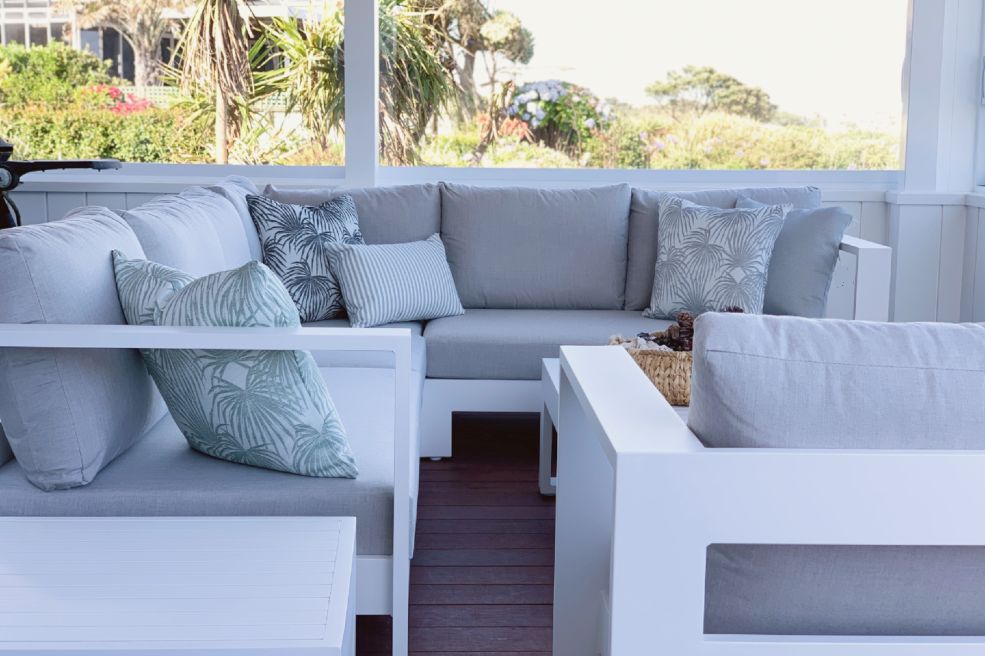 white outdoor furniture beachy