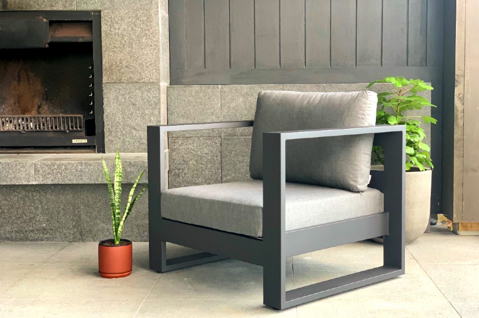modern dark outdoor furniture nz