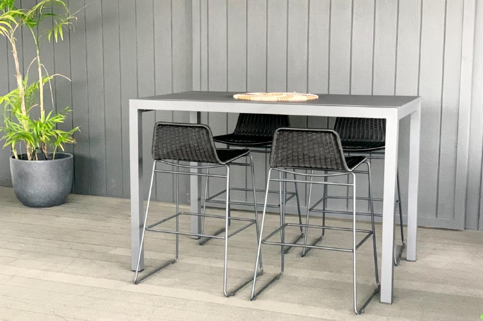 Rakino Rattan Steel Frame Outdoor Bar, Outdoor Furniture Bar Chairs