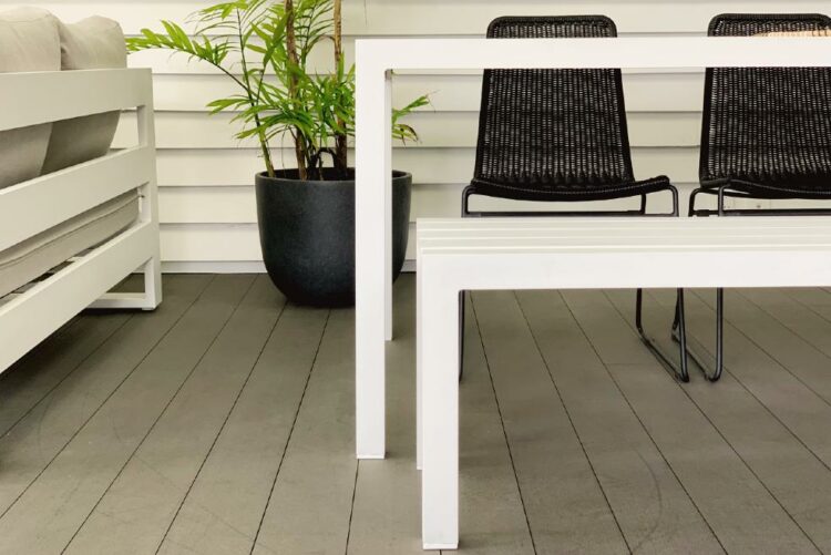 small white outdoor dining table nz
