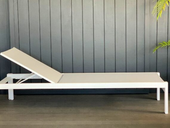 quality white outdoor sun lounger nz