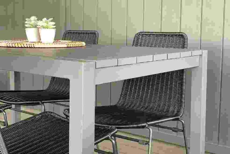 SMALL GREY OUTDOOR DINING SET