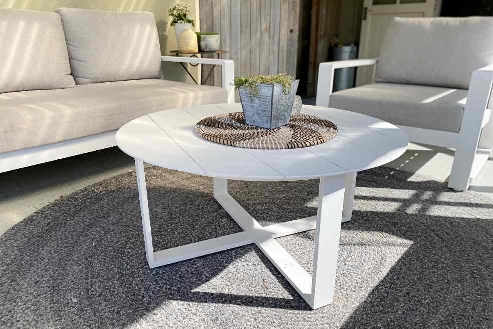 white round outdoor coffee table nz