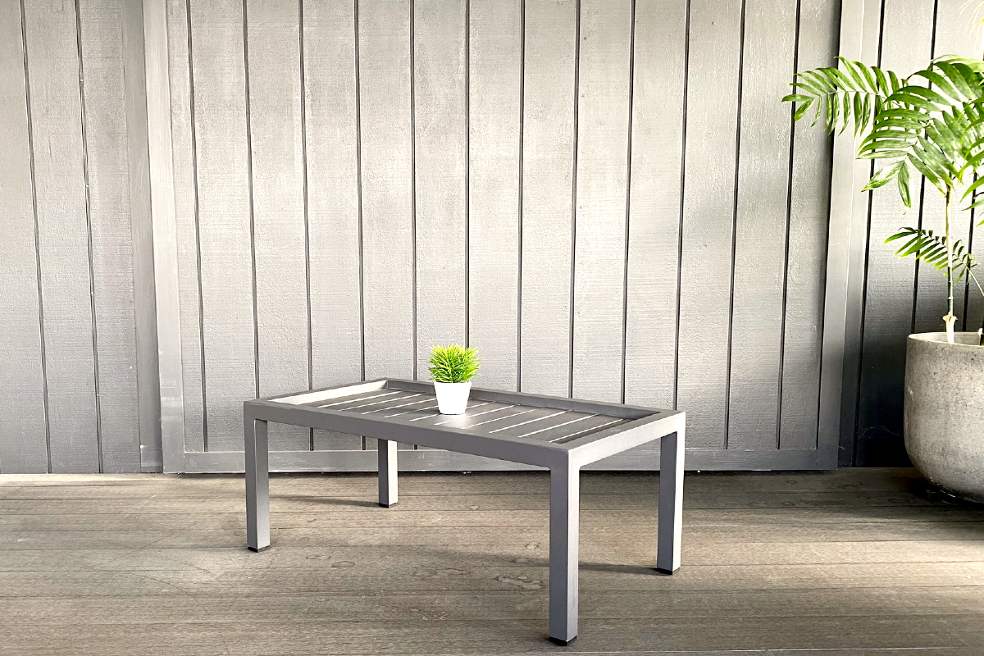 quality weatherproof outdoor side table