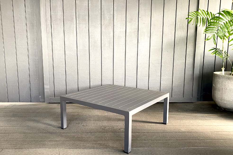 quality weatherproof outdoor square coffee table