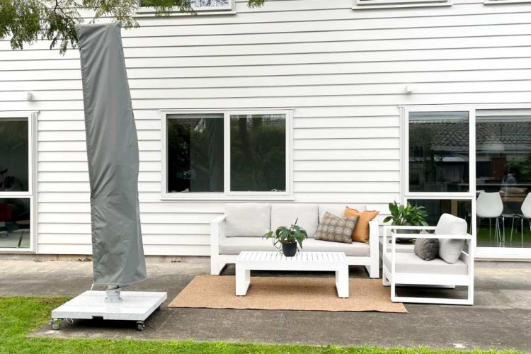 best value for money cantilever umbrellas nz