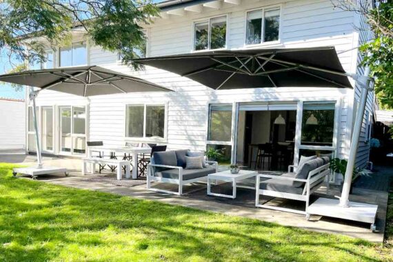 best value premium cantilever umbrella auckland