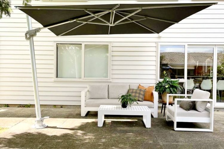 best value premium cantilever umbrella black nz
