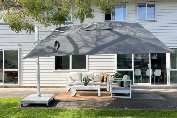 Large square Sunbrella Cantilever Umbrella nz
