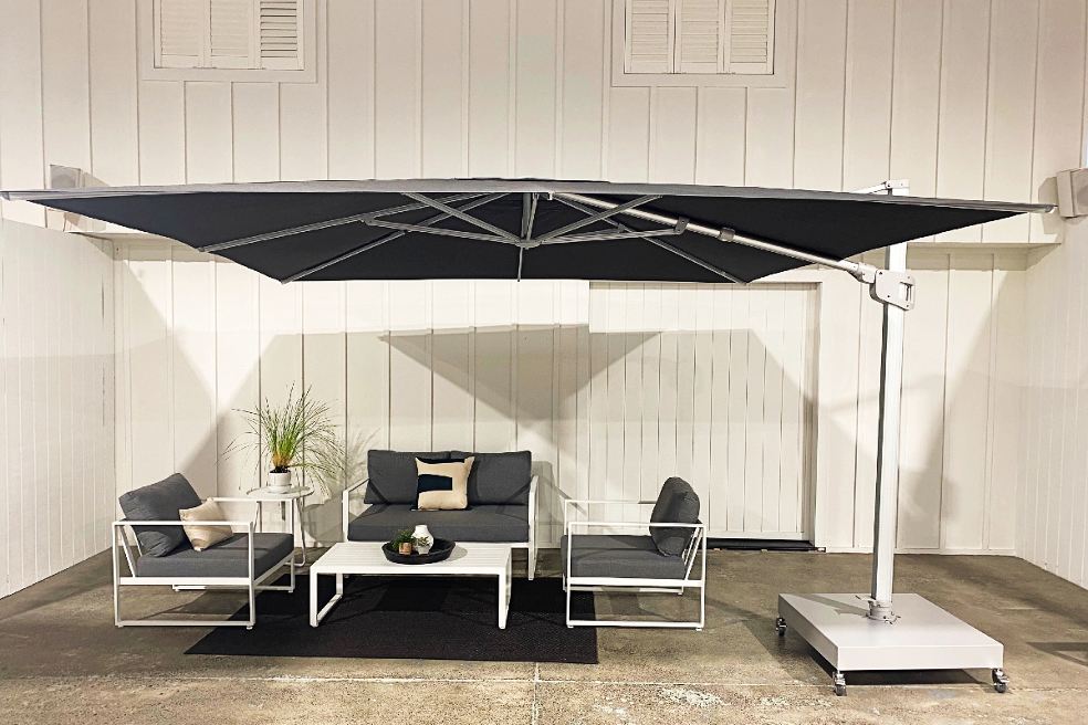 3.5M x 3.5M Square Sunbrella Cantilever Umbrella, in ‘Coal’ - Outside Space