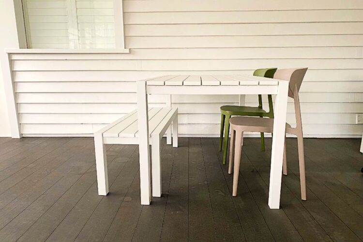 compact outdoor dining set