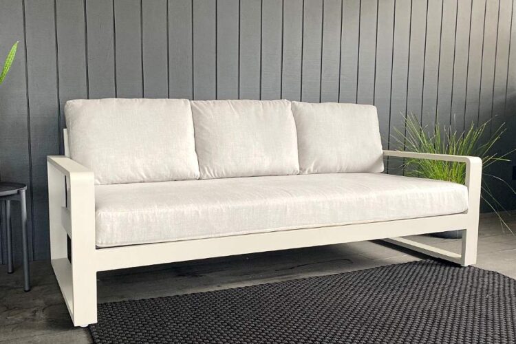 weatherproof stylish outdoor furniture Auckland