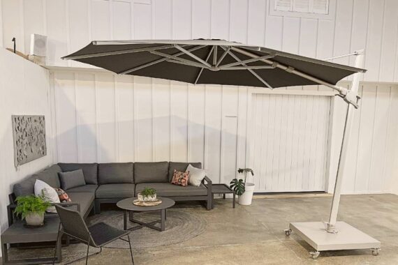 3.5M Round Cantilever Sunbrella Umbrella in 'Coal'