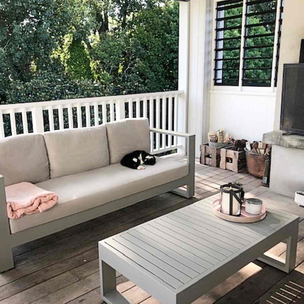 pet friendly outdoor furniture