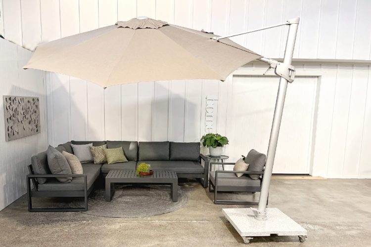 best value Round Cantilever Umbrella