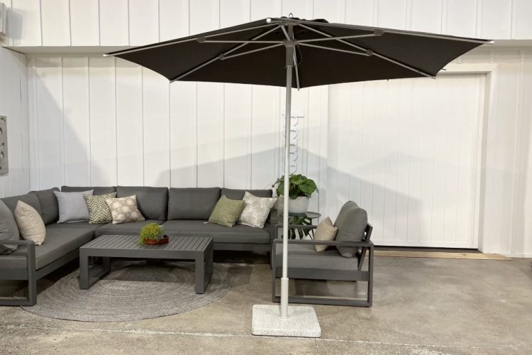 round sunbrella centre pole umbrella nz